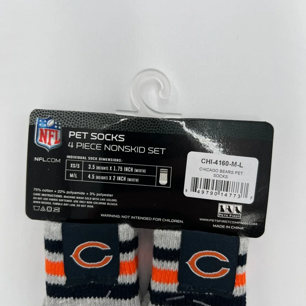 NFL Chicago Bears Pet Socks 4 Piece Set Nonskid Bottoms Gray‎ Navy M/L